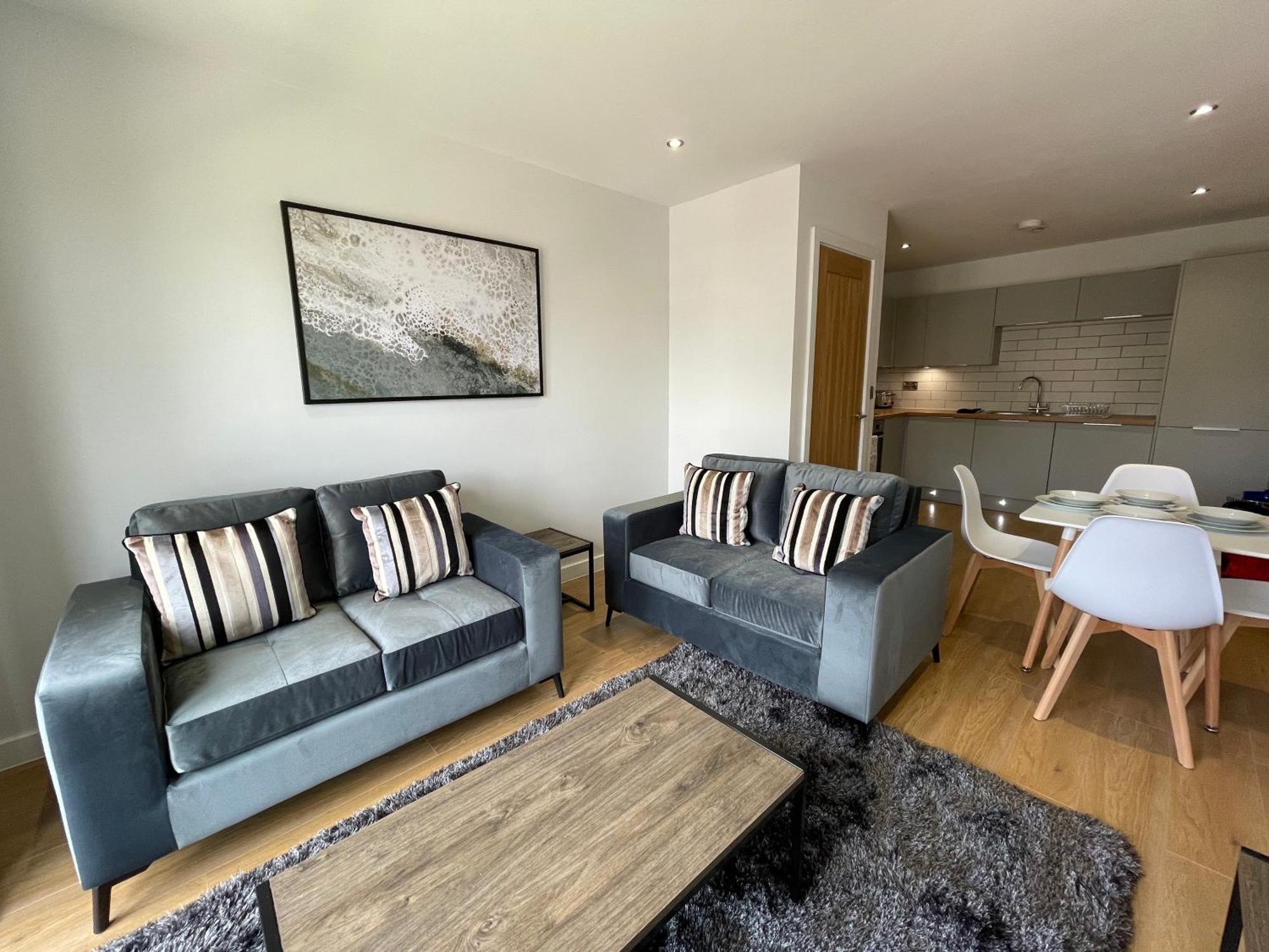 Stylish And Modern 2Br Apartment With Parking シェフィールド エクステリア 写真